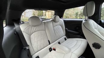 MINI Hatchback Cooper S Level 3