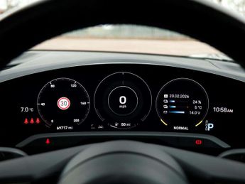 Porsche Taycan Saloon 