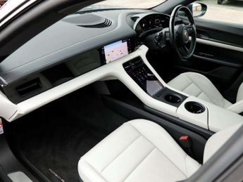 Porsche Taycan Saloon 