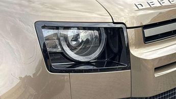 Land Rover Defender X-Dynamic SE