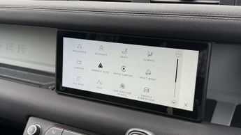 Land Rover Defender X-Dynamic SE