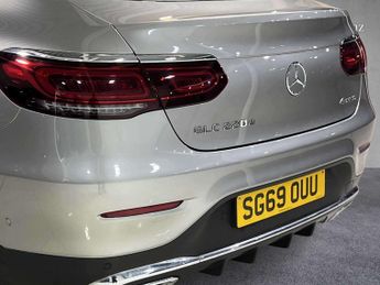 Mercedes-Benz Glc Coupe AMG Line