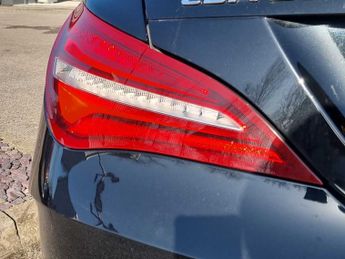 Mercedes-Benz Cla AMG Line