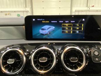 Mercedes-Benz Cla AMG Line