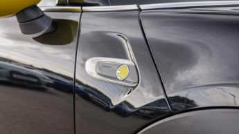 MINI Hatchback Cooper S Level 2