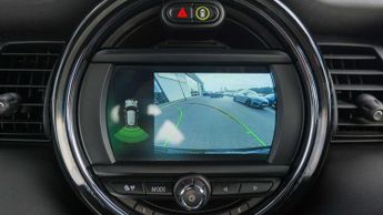 MINI Hatchback Cooper S Level 2