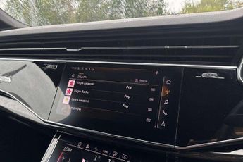 Audi Q7 SQ7 Black Edition