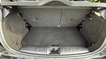 MINI Hatchback Cooper S Level 2