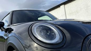 MINI Hatchback Cooper S Level 2