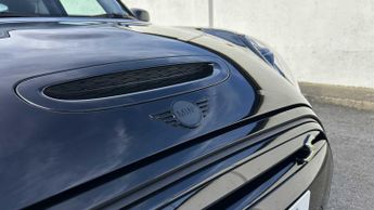 MINI Hatchback Cooper S Level 2