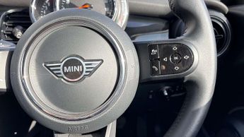 MINI Hatchback Cooper Classic