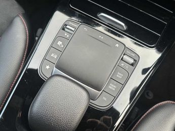 Mercedes-Benz Cla AMG Line