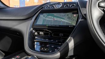 Aston Martin DBX DBX707