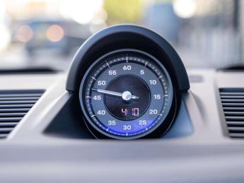 Porsche 911 [992] Carrera Cabriol 