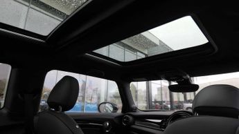 MINI Hatchback Cooper S Level 3