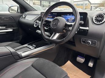 Mercedes-Benz GLA AMG Line