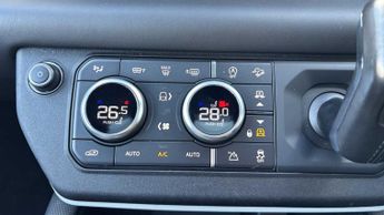 Land Rover Defender X-Dynamic HSE