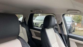 Land Rover Discovery Sport R-Dynamic SE