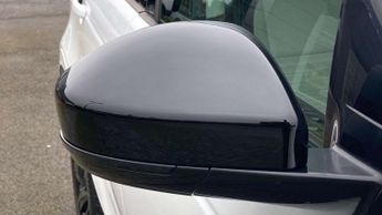 Land Rover Discovery Sport R-Dynamic SE