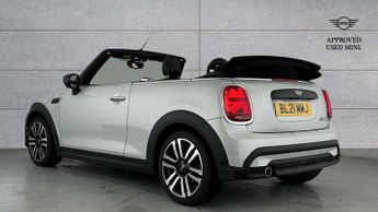 MINI Convertible Cooper Exclusive