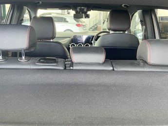 Mercedes-Benz GLA AMG Line