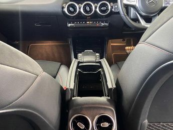 Mercedes-Benz GLA AMG Line