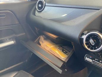 Mercedes-Benz GLA AMG Line