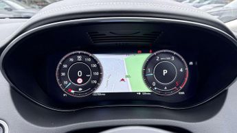 Jaguar E-PACE R-Dynamic HSE