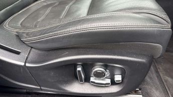 Jaguar E-PACE R-Dynamic HSE