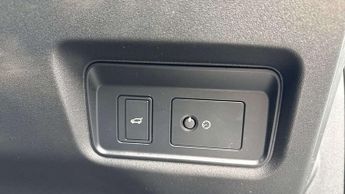 Jaguar E-PACE R-Dynamic HSE