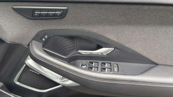 Jaguar E-PACE R-Dynamic HSE