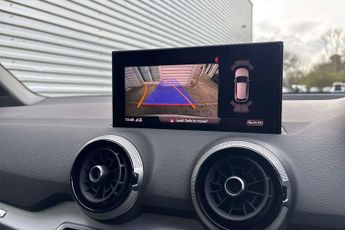 Audi Q2 S Line