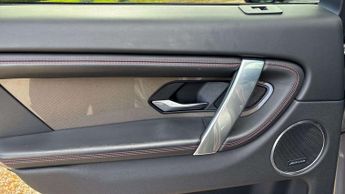 Land Rover Discovery Sport R-Dynamic HSE
