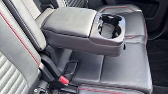 Land Rover Discovery Sport R-Dynamic HSE