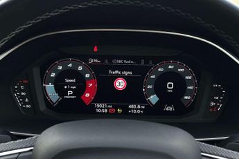 Audi Q3 Black Edition