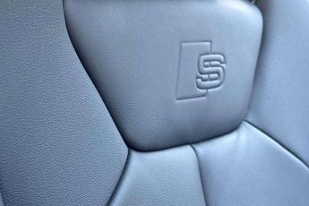 Audi Q3 Black Edition