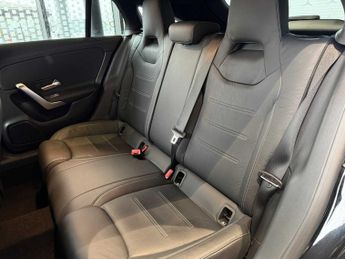 Mercedes-Benz Cla AMG Line