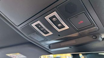 Land Rover Defender X