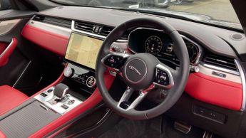 Jaguar F-PACE R-Dynamic SE Black