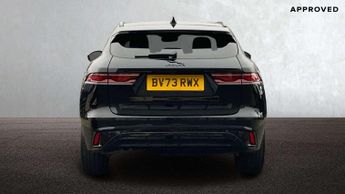 Jaguar F-PACE R-Dynamic SE Black
