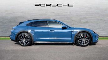 Porsche Taycan 