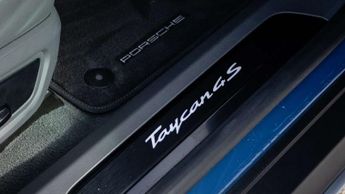 Porsche Taycan 