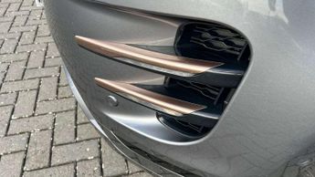 Land Rover Range Rover Evoque R-Dynamic S