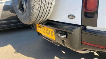 Land Rover Defender X-Dynamic SE