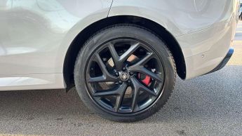 Land Rover Range Rover Sport Dynamic SE