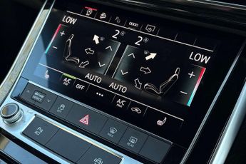 Audi Q7 SQ7 Black Edition