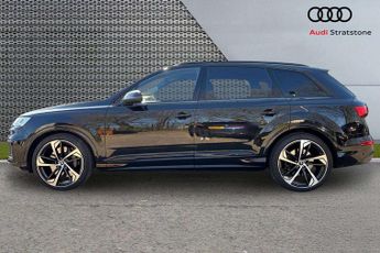 Audi Q7 SQ7 Black Edition