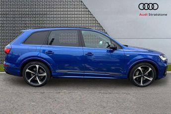 Audi Q7 Black Edition