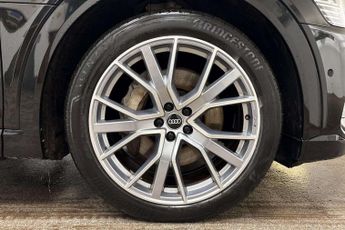 Audi E-Tron Black Edition