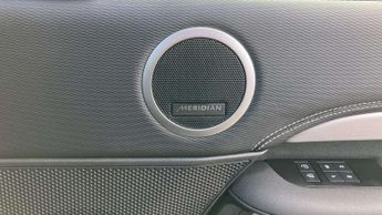 Land Rover Discovery R-Dynamic SE